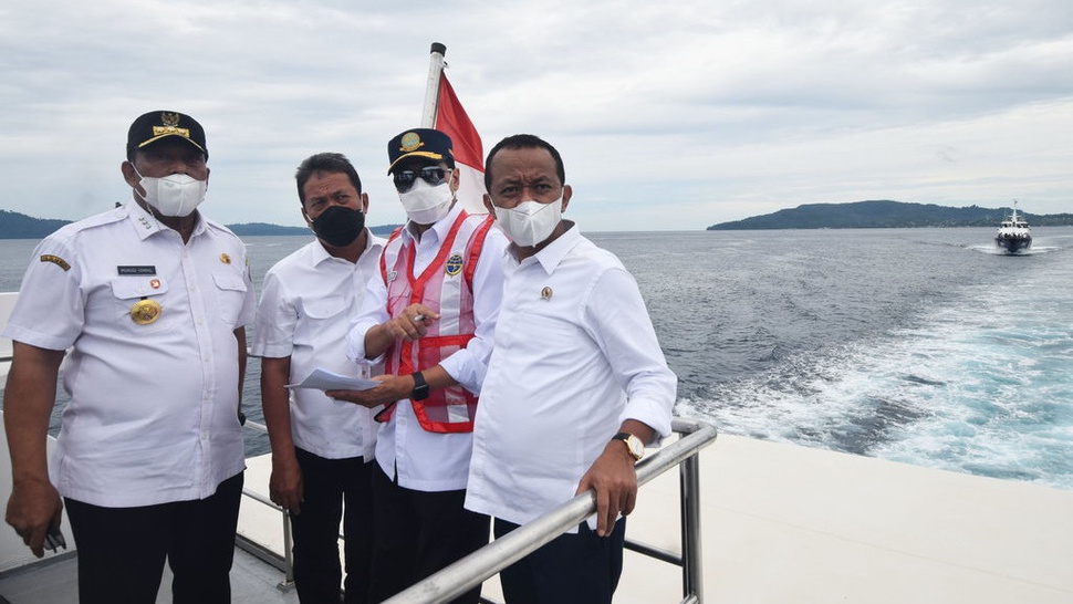 Bahlil Klaim Ada Potensi Investor Tertarik Landasan Roket di Papua