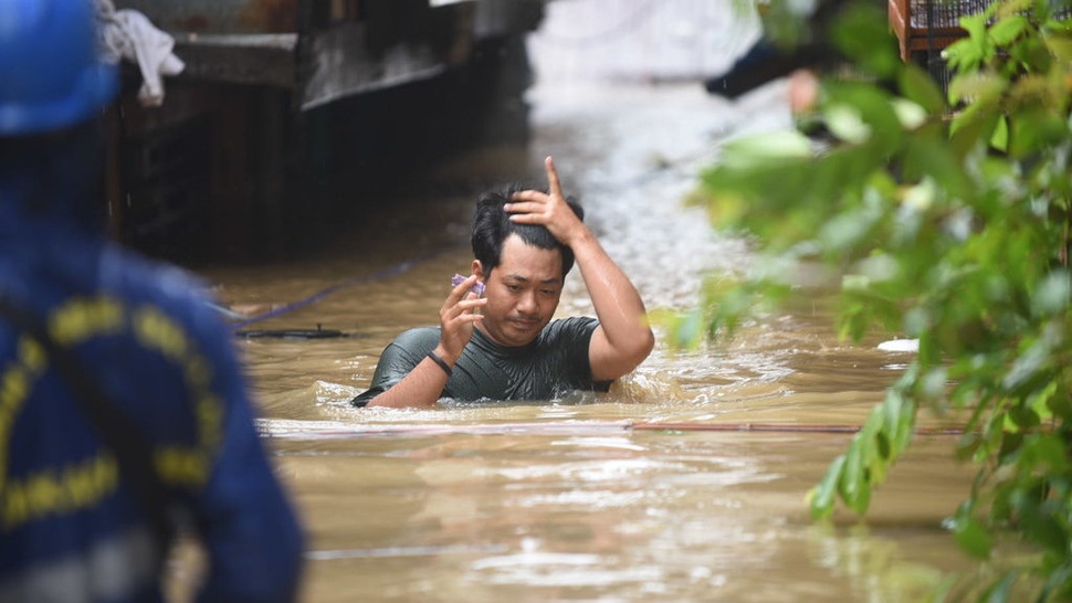 Banjir DKI Jakarta 8 Februari: 150 Titik & 1.029 Orang Mengungsi