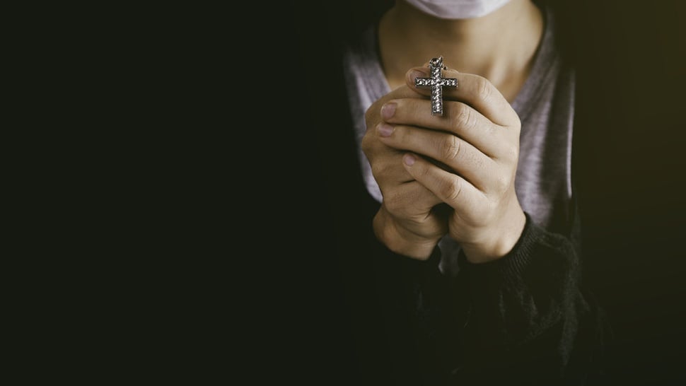 3 Contoh Doa untuk Orang Sakit dalam Agama Kristen