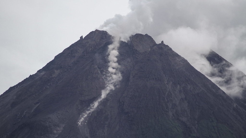 Berita Gunung Merapi Hari Ini 19 Maret, 20 Kali Guguran Lava Pijar