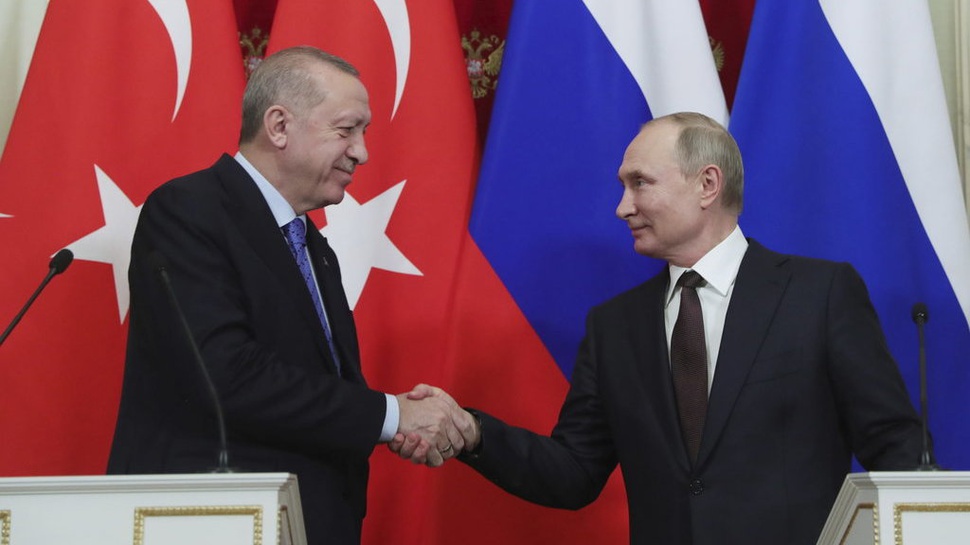 Mau Akali Batas Jabatan Presiden? Belajarlah dari Putin & Erdogan