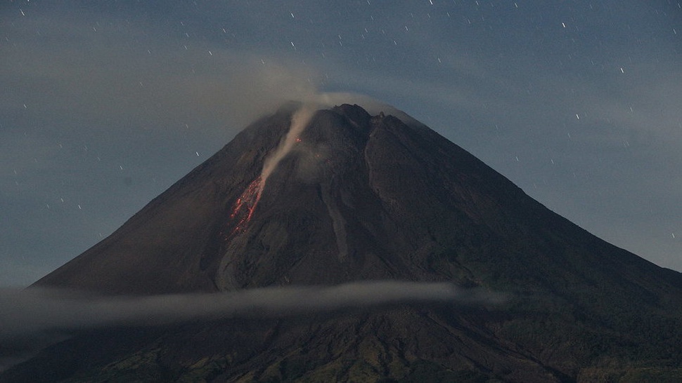 Berita Gunung Merapi 8 April: 5 Kali Guguran Lava ke Barat Daya