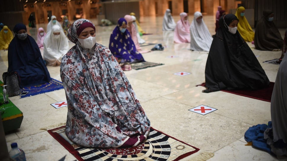 Tata Cara Shalat Duduk Ketika Sedang Sakit Sesuai Ajaran Islam