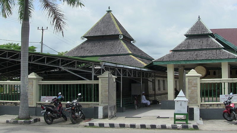 Masjid Tua Palopo, Sejarah Islam di Luwu, & Keunikan Arsitektur