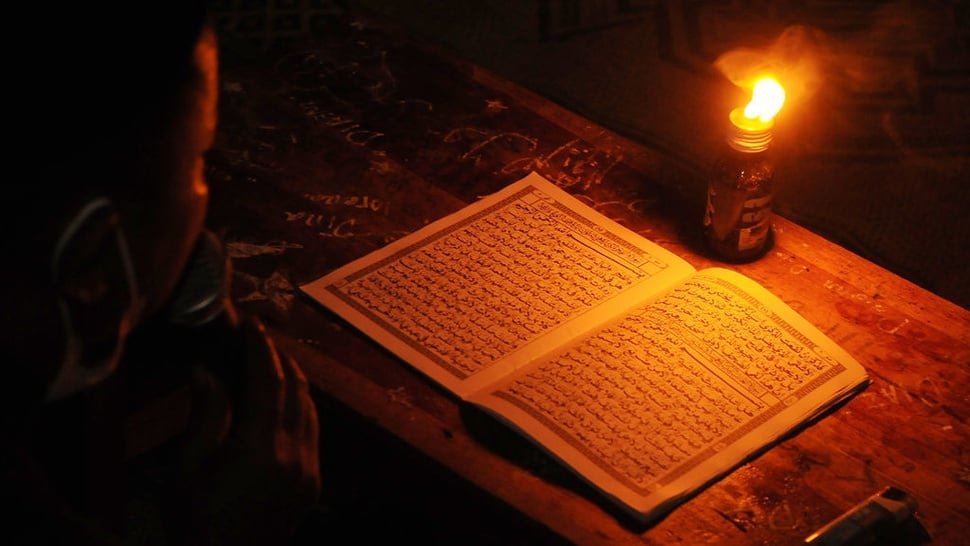 Contoh Qalqalah Sugra dan Kubra: Huruf dan Hukum Bacaannya