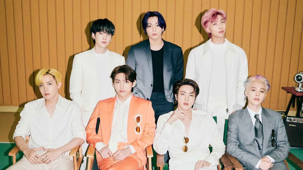 Lirik Lagu 'Moon' BTS Lengkap Romanized & Terjemahan Bahasa Inggris