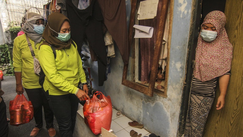 DKI Bakal Berikan Bansos Pangan untuk Warga yang Isolasi Mandiri