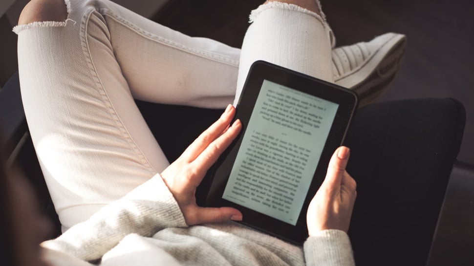 6 Rekomendasi E-Reader untuk Pembaca E-Book: Kindle hingga Kobo