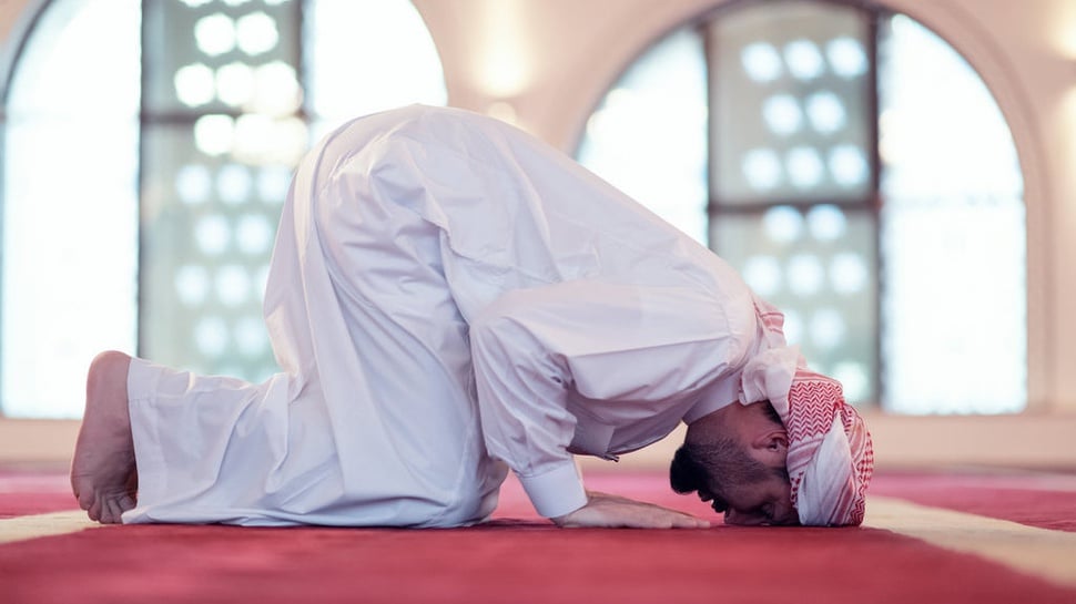 Rangkuman Materi Ketentuan Shalat Fardhu dalam Islam