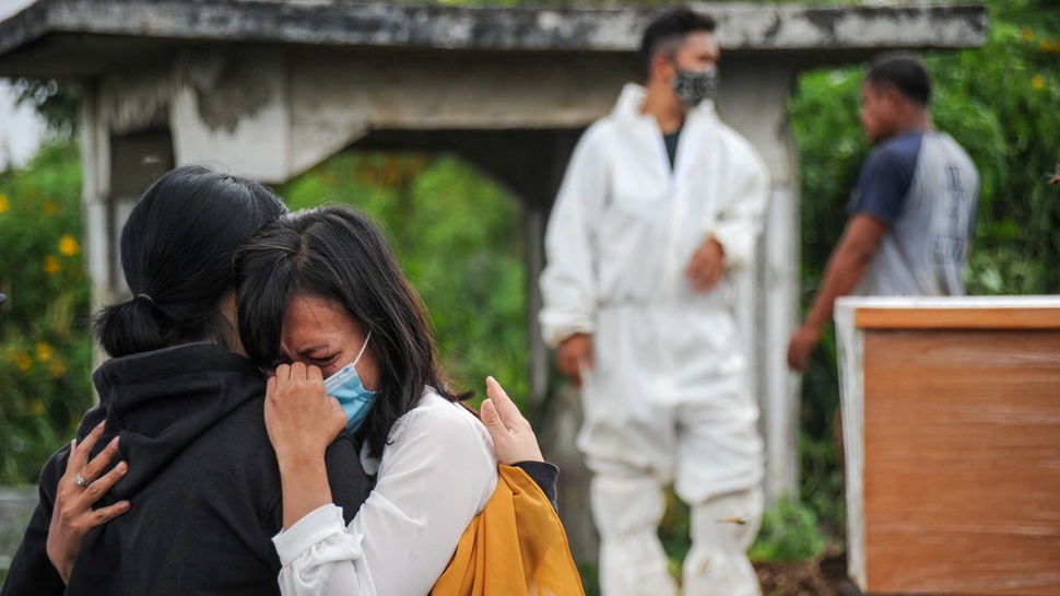 Pungli Pemakaman COVID-19 di Bandung, Ridwan Kamil Minta Maaf