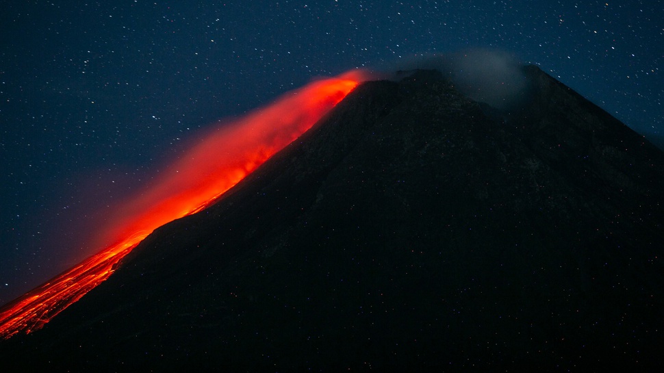 Gunung Merapi Hari Ini Status Masih Siaga & Ada 7 Guguran Lava