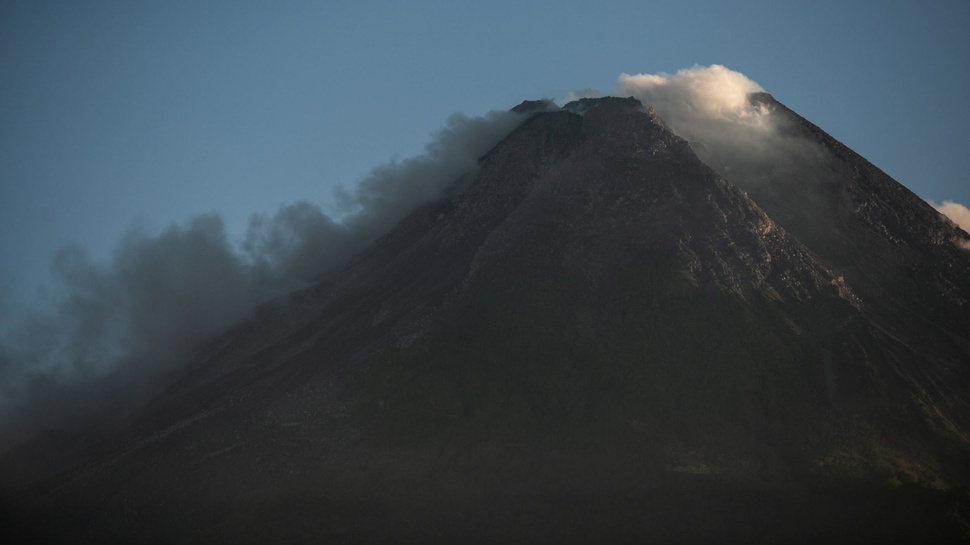 Berita Gunung Merapi Hari Ini 17 September: Ada 11 Guguran Lava