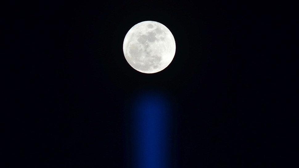 Cara Melihat Super Blue Moon di Indonesia Malam Ini 31 Agustus