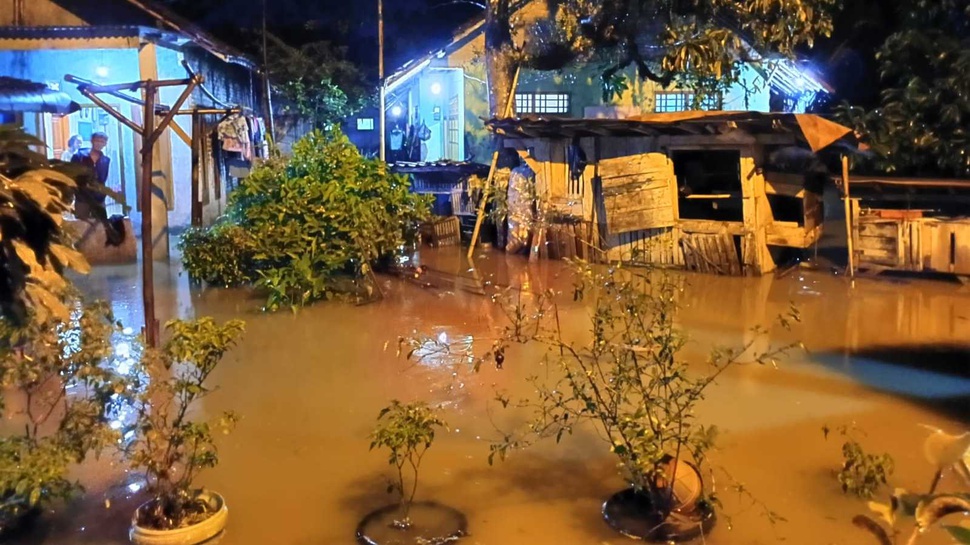Banjir Lebak Banten: 614 KK Terdampak & 62 Warga Mengungsi