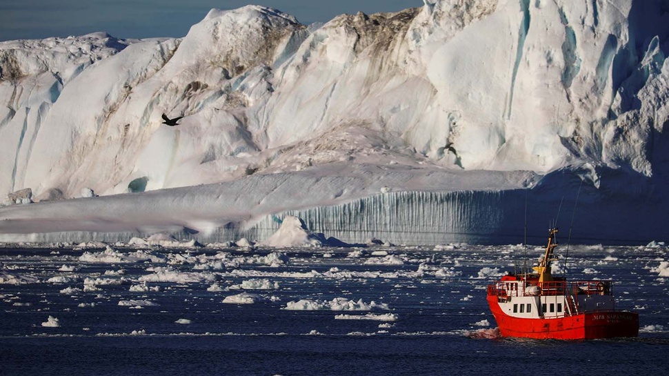 Es Greenland Mencair, WALHI: Kab/Kota Pesisir RI Terancam Tenggelam