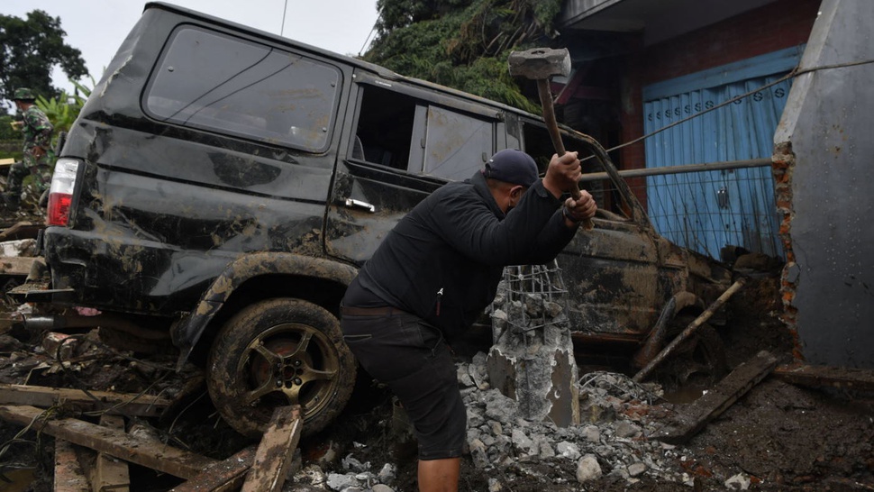 Banjir Kota Batu: 35 Rumah Rusak & 6 Orang Meninggal