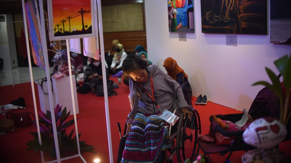 2021/12/03/pameran-disabilitas-kemensos-5.jpg