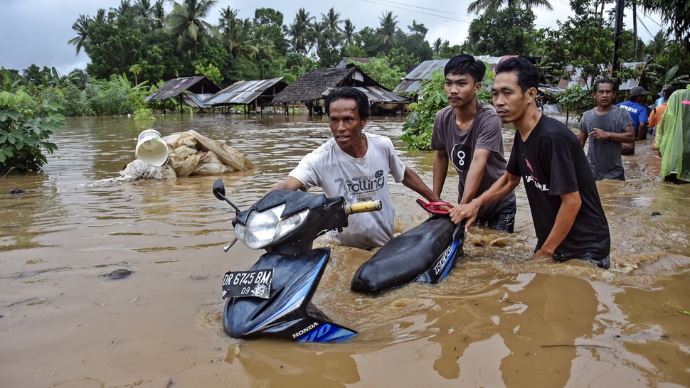 Banjir NTB: 498 KK Terdampak, Warga Waspada Cuaca Ekstrem