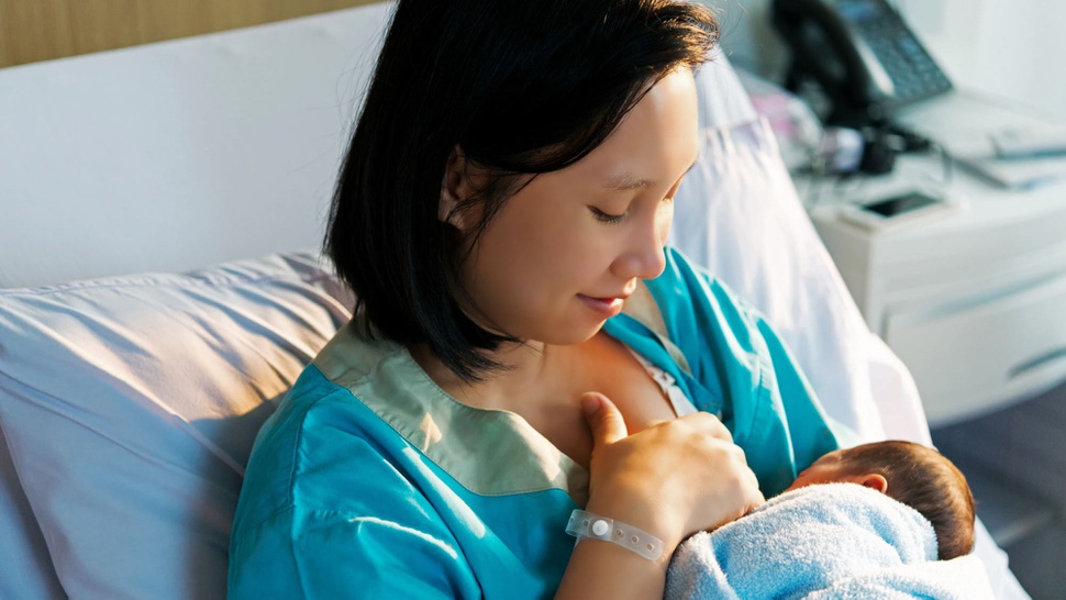 Manfaat ASI Bagi Bayi Baru Lahir 0-6 Bulan & Pemberian Eksklusif