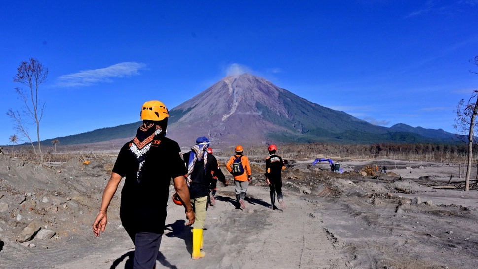 Alasan Operasi SAR Korban Awan Panas Erupsi Gunung Semeru Ditutup
