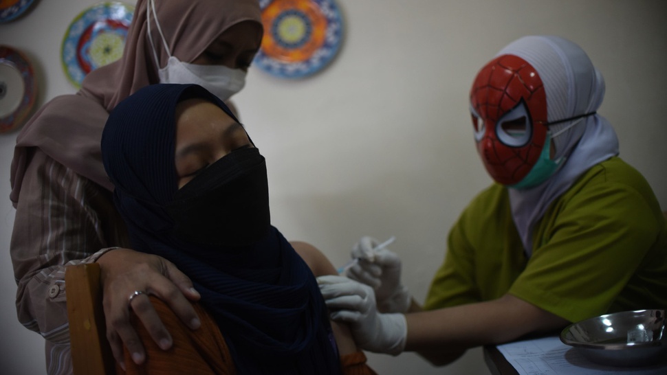Lokasi & Jadwal Vaksin COVID-19 di DKI Jakarta Hari Ini 17 Januari