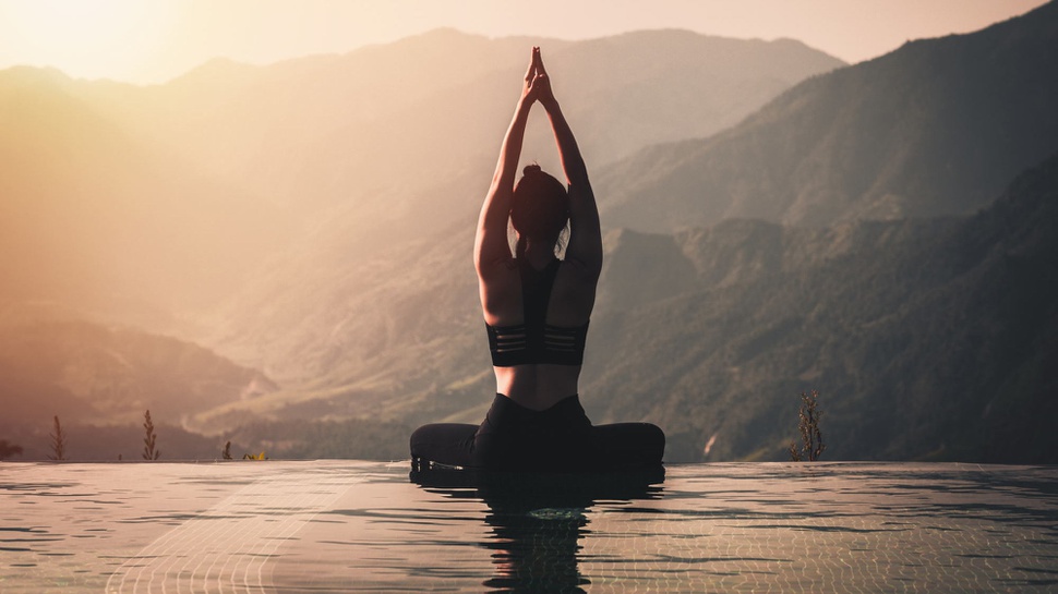 Ketahui 5 Pose Yoga untuk Mengatasi Kerontokan Rambut