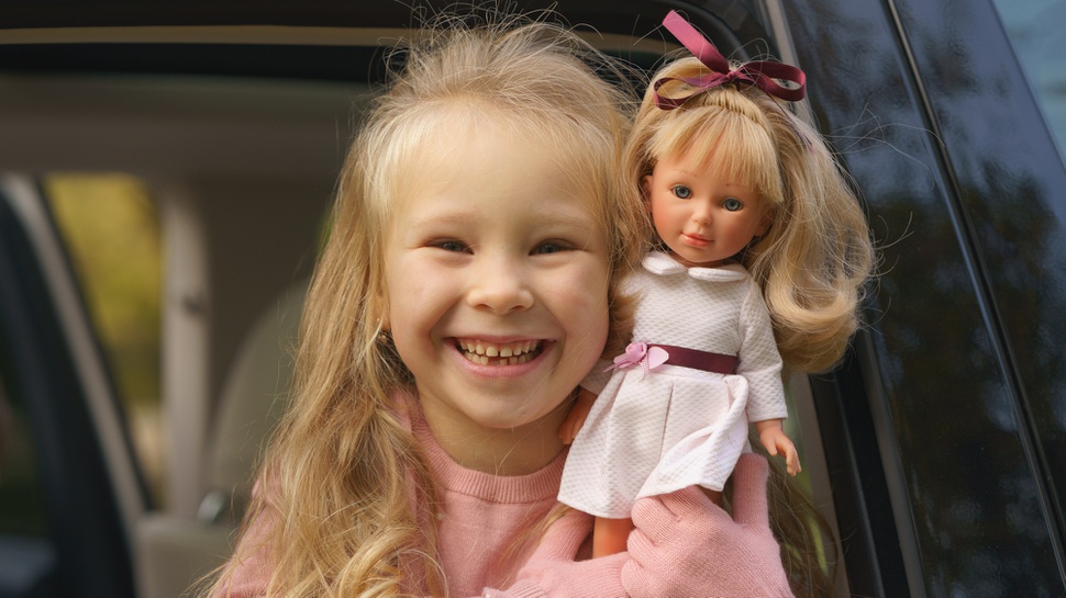 Apa Itu Spirit Doll: Boneka Arwah Luk Thep yang Viral di Thailand?