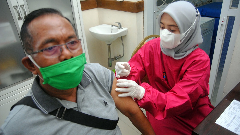 Info Vaksin Surabaya Hari Ini 14 Januari Dosis 1, 2, Booster Lansia