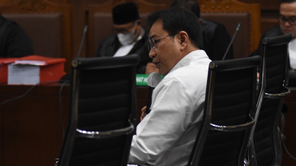 Azis Syamsuddin Divonis 3,5 Tahun Penjara, Hak Politiknya Dicabut