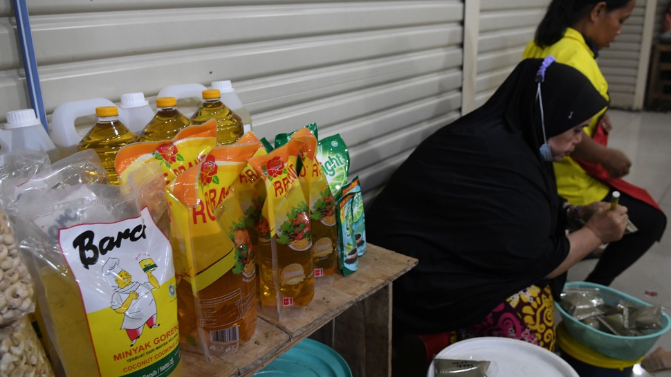 Mendag Ajak TNI AU Distribusikan Minyak Goreng ke Indonesia Timur