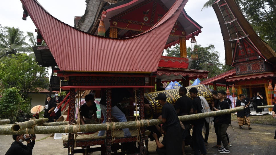 Mengenal Rambu Solo, Tradisi Pemakaman di Tana Toraja