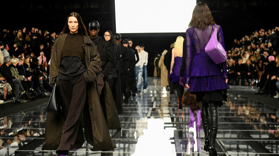 Gekrafs Klaim Boleh Sebut Paris Fashion Week, Bagaimana Hak Cipta?