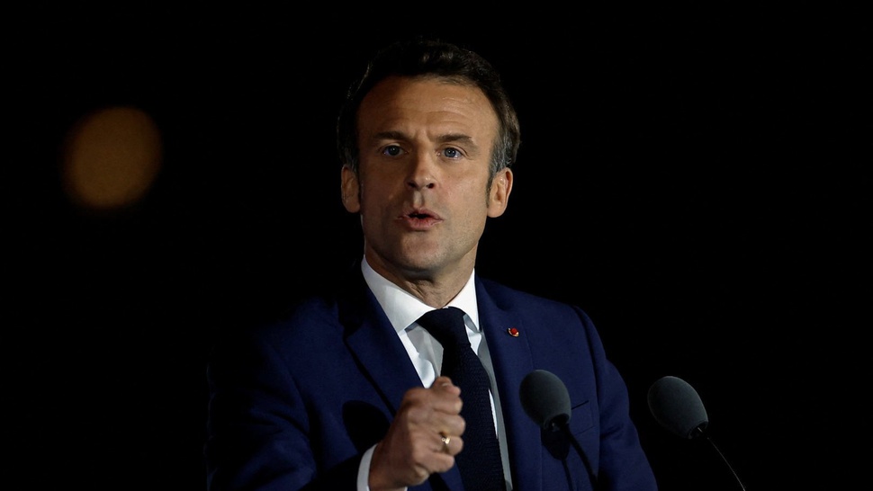 Macron Menang Tidak dengan Cemerlang