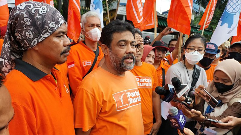 Peringati Hari Migran, Partai Buruh Demo Kantor Kemnaker Jakarta