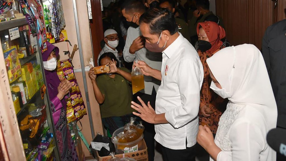 Jokowi Optimistis Harga Minyak Goreng Turun dalam 2 Pekan Depan