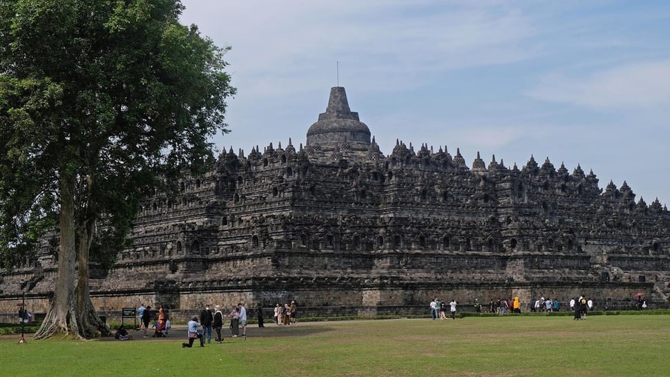 Libur Lebaran, Candi Borobudur Tambah Operasional Satu Jam