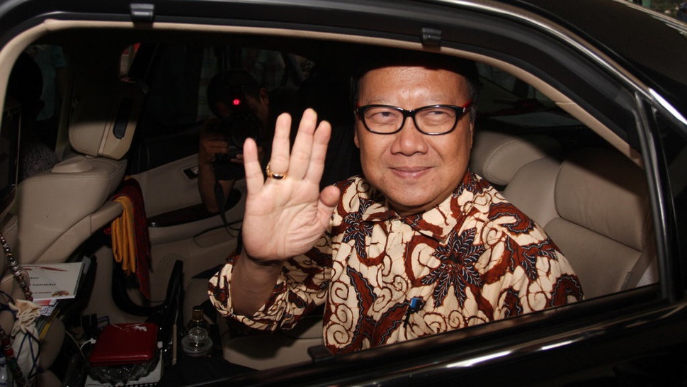 Tjahjo Kumolo Wafat, Mega Minta Pasang Bendera PDIP Setengah Tiang