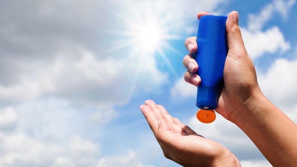 7 Cara Gunakan Sunscreen yang Benar untuk Lindungi Kulit Wajah