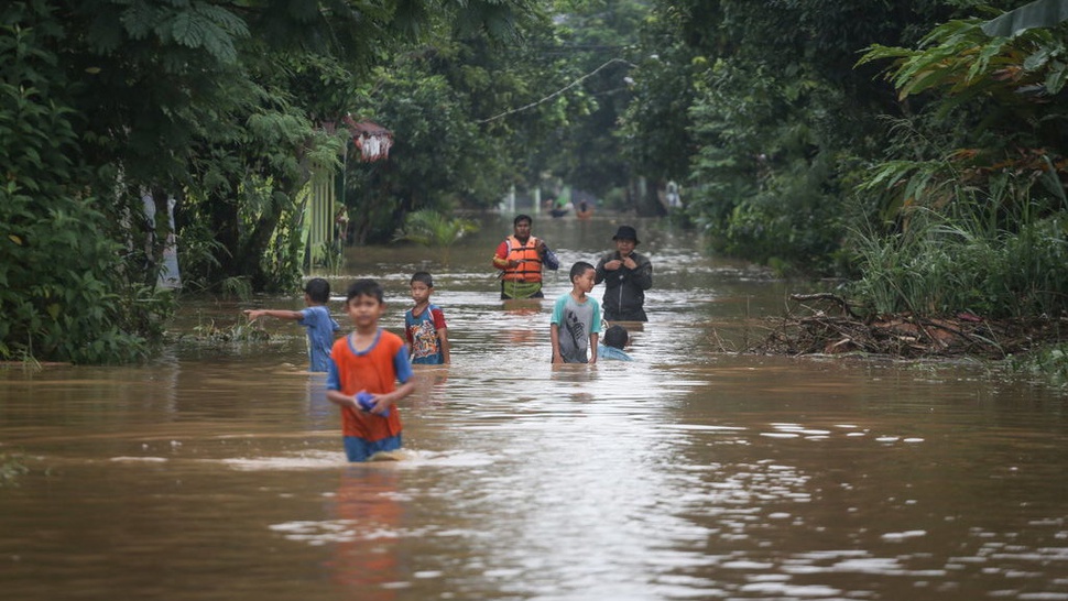 Penyebab Banjir di Tangerang: Kali Angke Meluap, Tanggul Jebol