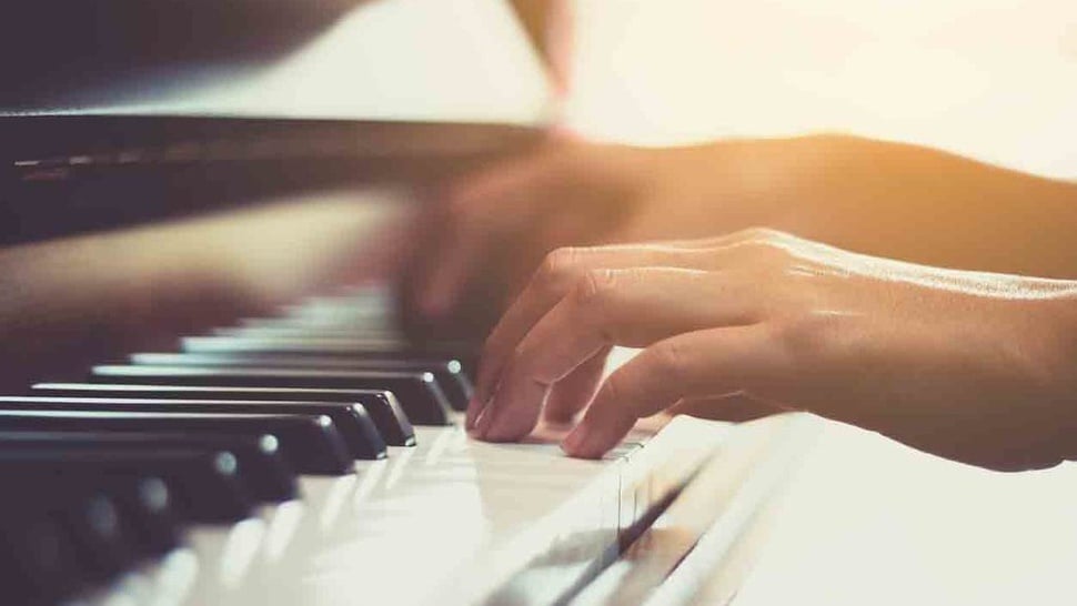 Contoh 10 Alat Musik Melodis, Cara Memainkan dan Sumber Bunyinya