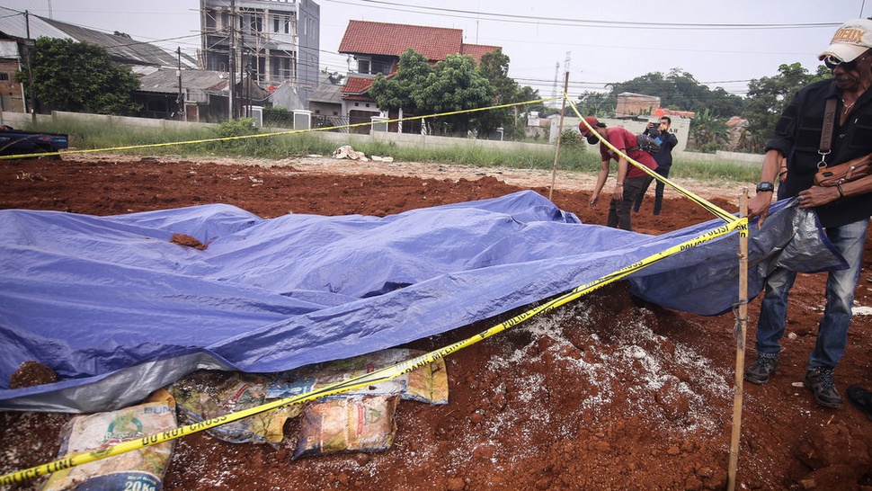 Polisi: JNE Sudah Ganti Beras Bansos yang Dikubur di Depok