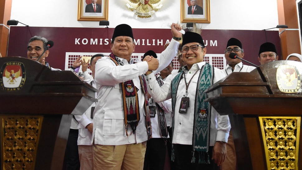 Prabowo Klaim Lagi Sibuk Jadi Menteri, Belum Tahu soal Cawapres