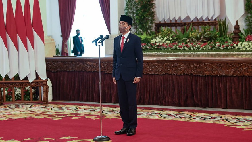 Jokowi Resmi Lantik Sultan HB X jadi Gubernur DIY 2022-2027