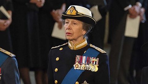 Profil Princess Anne Putri Kerajaan Inggris, Anak Ratu Elizabeth 2