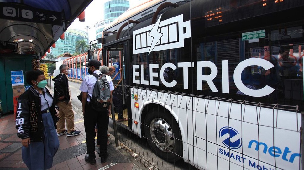 Transjakarta Berencana Tambah 190 Bus Listrik pada 2023