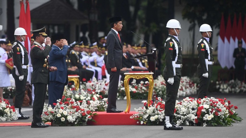 Jokowi Janji Evaluasi Penempatan TNI di Jabatan Sipil