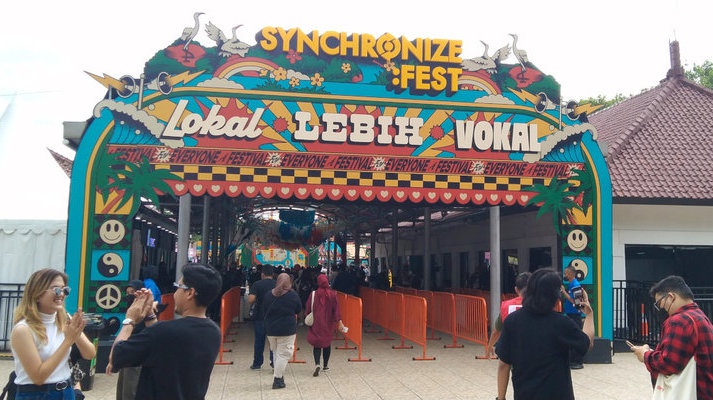 Pusakata dan Payung Teduh Ramaikan Synchronize Fest Hari Kedua