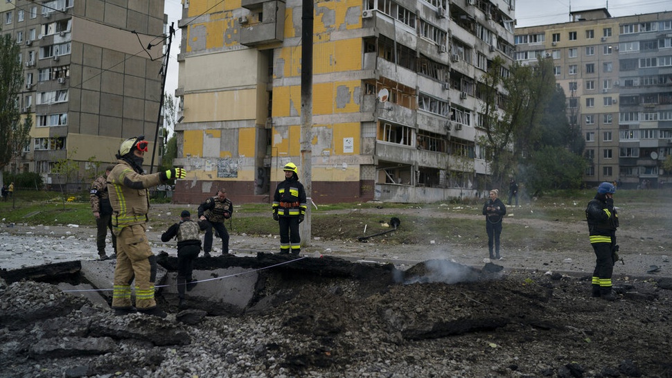Perang Rusia: Ukraina Serang kota Energodar Pakai Howitzer M777