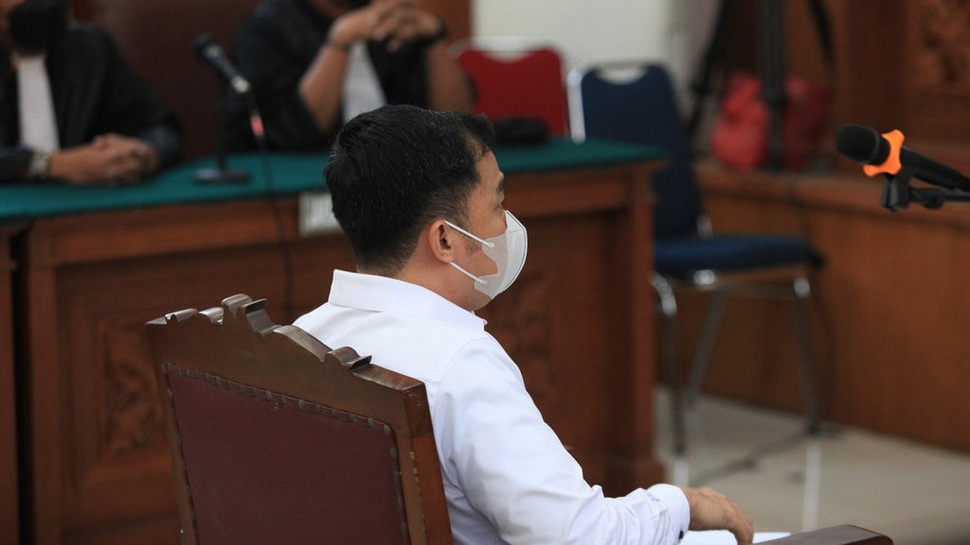 PN Jaksel Periksa 10 Saksi untuk Terdakwa Arif Rachman Arifin