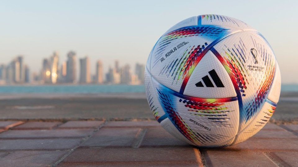 Al Rihla Bola Piala Dunia 2022 Buatan Indonesia: Spek & Harga
